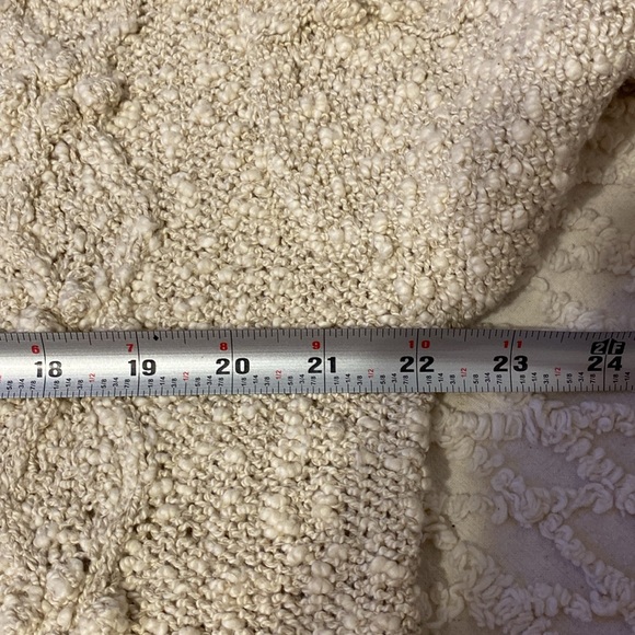 Sweater hand knitted in Ireland - Picture 8 of 9